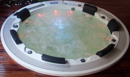 Гидромассажный бассейн Sunrans SR831